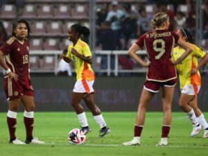 Vinotinto femenina pagó caro sus descuidos defensivos