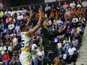 Spartans volvió al triunfo contra Frontinos