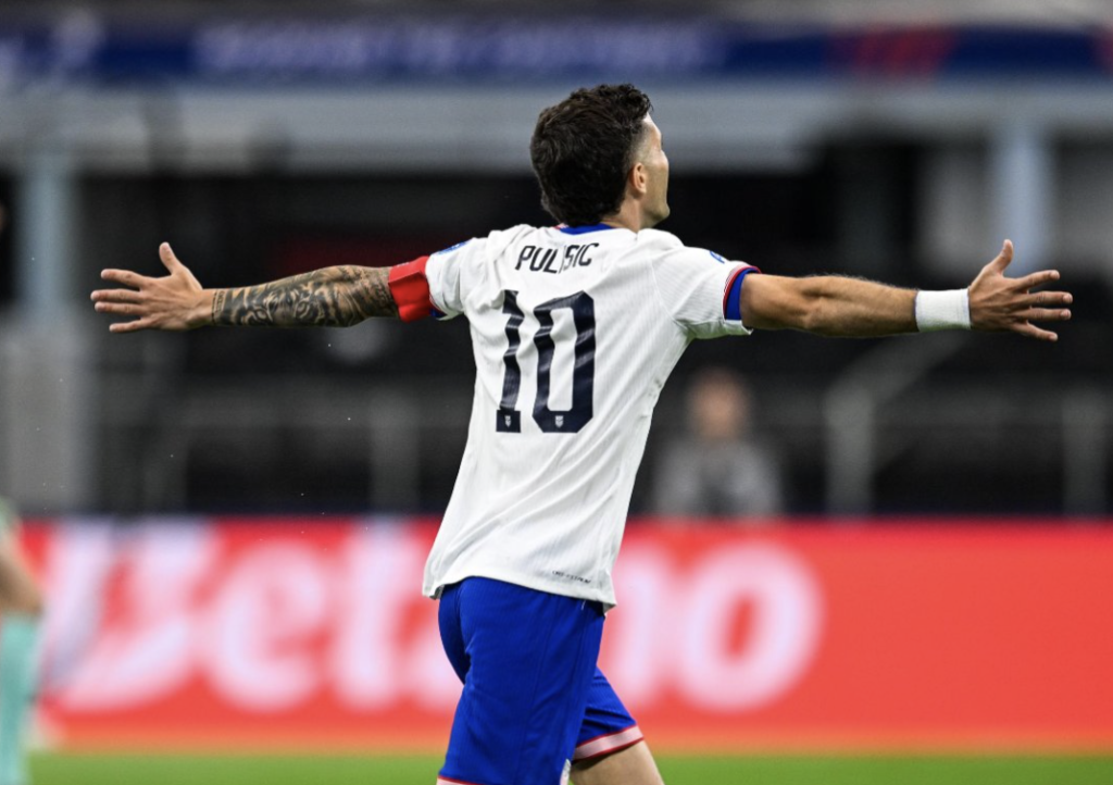 Christian Pulisic con la Selección de los Estados Unidos