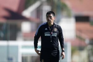 Fotografía de archivo en la que se registró al entrenador del club estadounidense de fútbol Atlanta United de MLS, el mexicano Gonzalo Pineda, en Guadalajara (Jalisco, México). EFE/Francisco Guasco