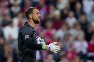 Oblak, capitán de Eslovenia en una foto de archivo. EFE/EPA/Javad Parsa.