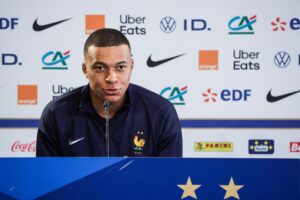 Kylian Mbappé, capitán de la selección de Francia. EFE/EPA/Teresa Suarez