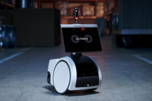 Amazon vendía sus robots Astro a empresas por 2.350 dólares. Ahora los va a dejar desactivar de forma remota