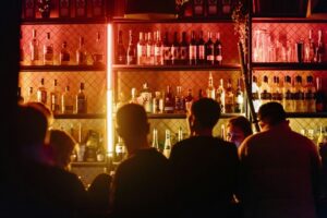 En San Francisco hay una app para saber qué tal está el ambiente de un bar. Y para cotillear a la gente borracha