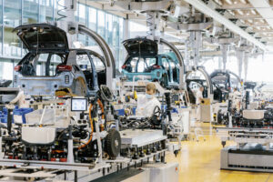 Volkswagen empieza a comprender a Toyota con el coche eléctrico. Así que invertirá 60.000 millones de euros en combustión