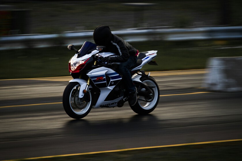 los motoristas preocupan a la DGT y una nueva obligación ya les sobrevuela
