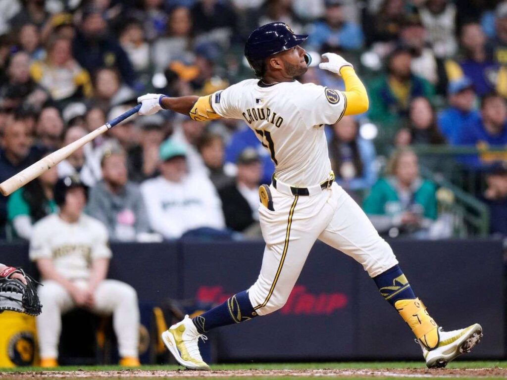 Chourio comandó el triunfo de Milwaukee