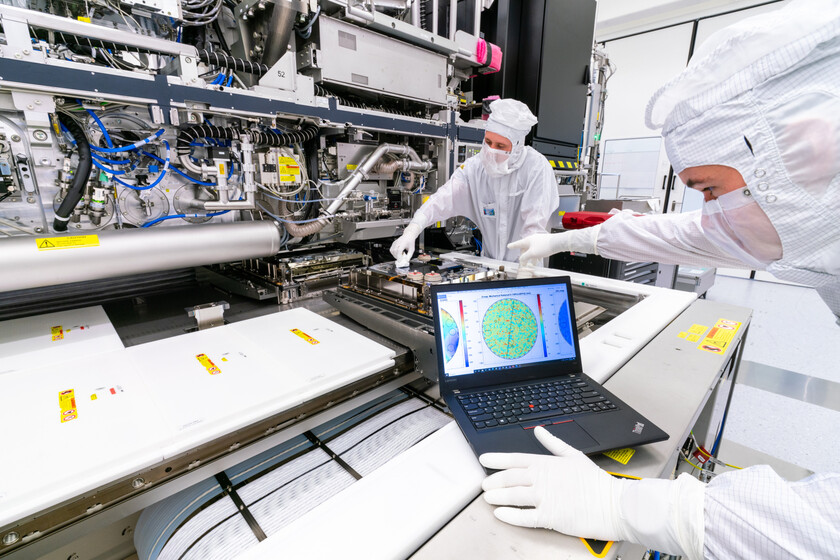 La Guerra de los Chips se prolongará durante décadas. Es un conflicto ideológico entre EEUU y China, según el exCEO de ASML