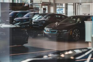Alemania era la referencia en el coche eléctrico. Ahora sus concesionarios los venden a pérdidas y no quieren ni verlo