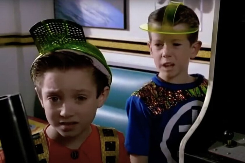 De David Fincher a Robert Zemeckis. Elijah Wood dio sus primeros pasos como actor con dos bolos alucinantes, y no necesitó ser un nepo baby para conseguirlo