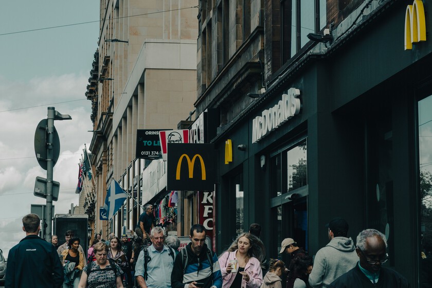 McDonald's ha sufrido su primera caída de ventas desde la pandemia. Es la prueba de que ni la fast food se salva de la inflación