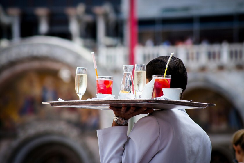 en plena ola de calor, un restaurante de Murcia se negó a servir terrazas