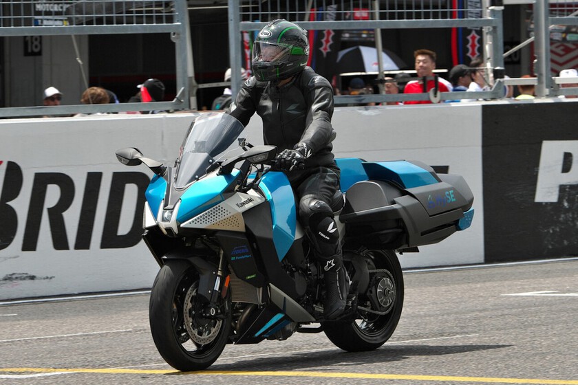 Kawasaki tiene claro que la moto pasional del futuro será de hidrógeno y ya tiene una lista