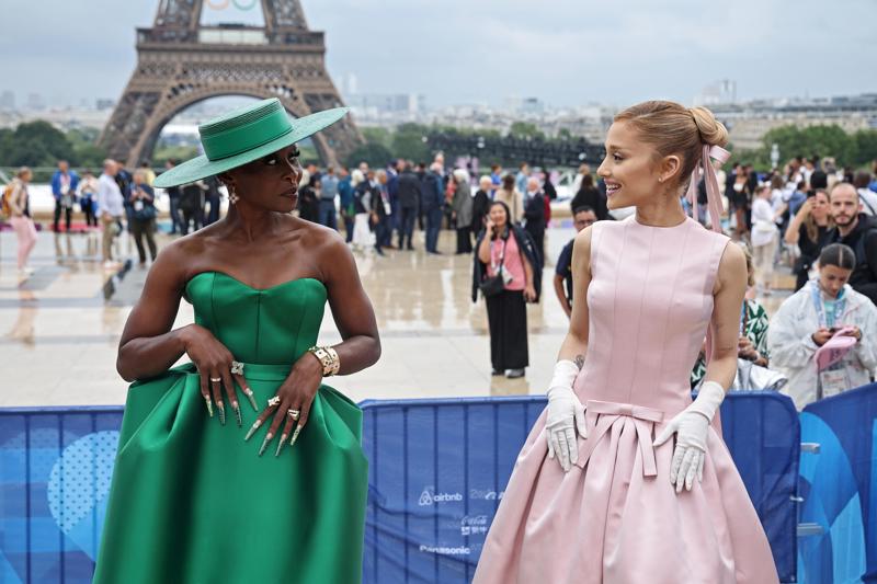París 2024: Las celebridades que desfilaron en la alfombra roja