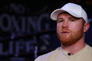 Saúl Canelo Álvarez otra vez haría a un lado a David Benavidez