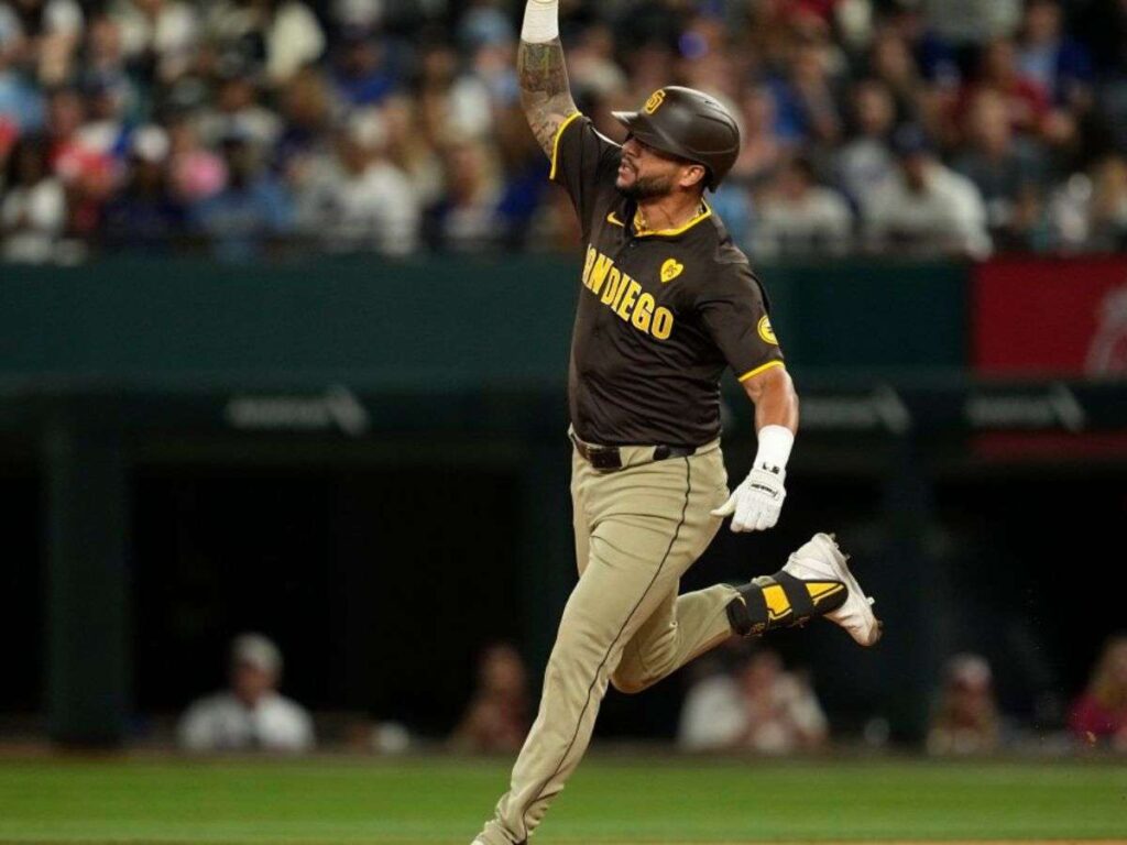 Peralta le puso sabor latino al triunfo de San Diego