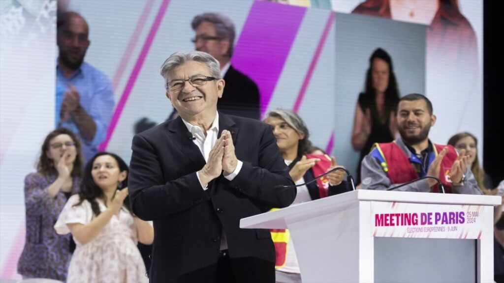El primer ministro presentó su renuncia