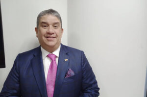 "Es positivo porque nuestros problemas lo resolvemos entre nosotros"