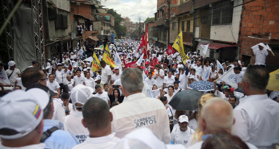 "Vamos a cambiar en paz"