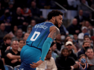 Miles Bridges renueva con los Hornets