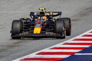 El mexicano ’Checo’ Pérez (Red Bull) en Spielberg, Austria. EFE/EPA/MARTIN DIVISEK