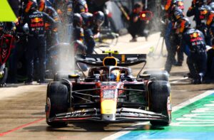 El mexicano Sergio "Checo" Pérez (Red Bull) en Silverstone, Reino Unido. EFE/EPA/ANDREW BOYERS / POOL