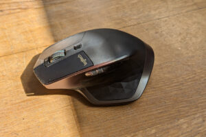 El polémico "ratón eterno" de Logitech no necesita suscripciones. Lo que necesita es ser reparable