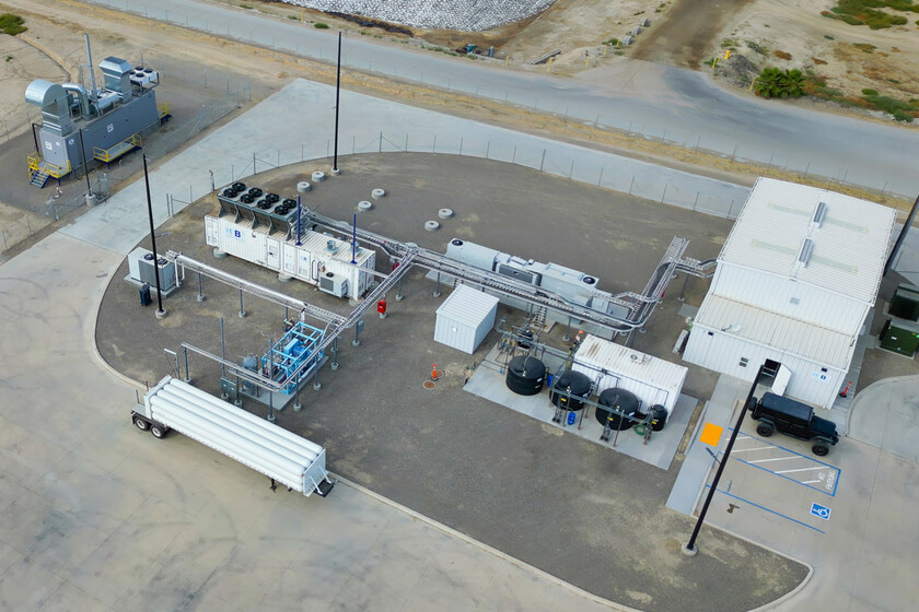 Tras exprimir el Sol, California apunta al hidrógeno verde. Ya tienen una planta capaz de producir tres toneladas diarias