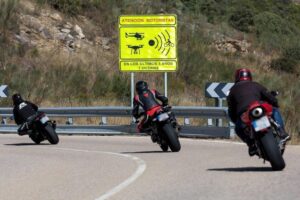 Los dos radares de la DGT que más multan de España están en Cádiz. Juntos sumaron 147.479 multas en un solo año