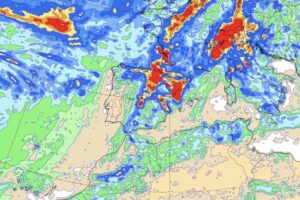 AEMET tiene claro que agosto va a despedirse con fuertes tormentas y chubascos