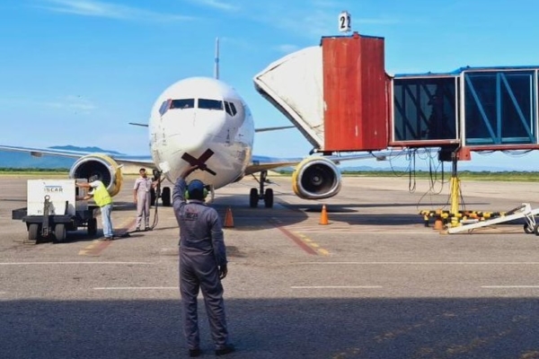 Puertos y aeropuertos del país trabajan con normalidad