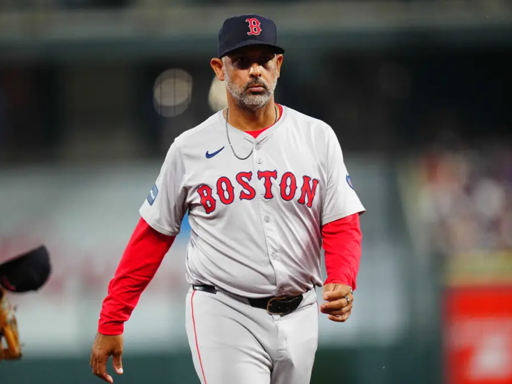 Alex Cora ingresó al club de managers con 500 triunfos