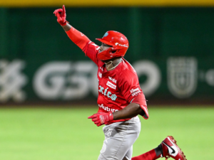 Pirela sacudió otro HR para elevar a Diablos Rojos