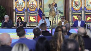 "Todos los guarimberos van para Tocorón y Tocuyito"