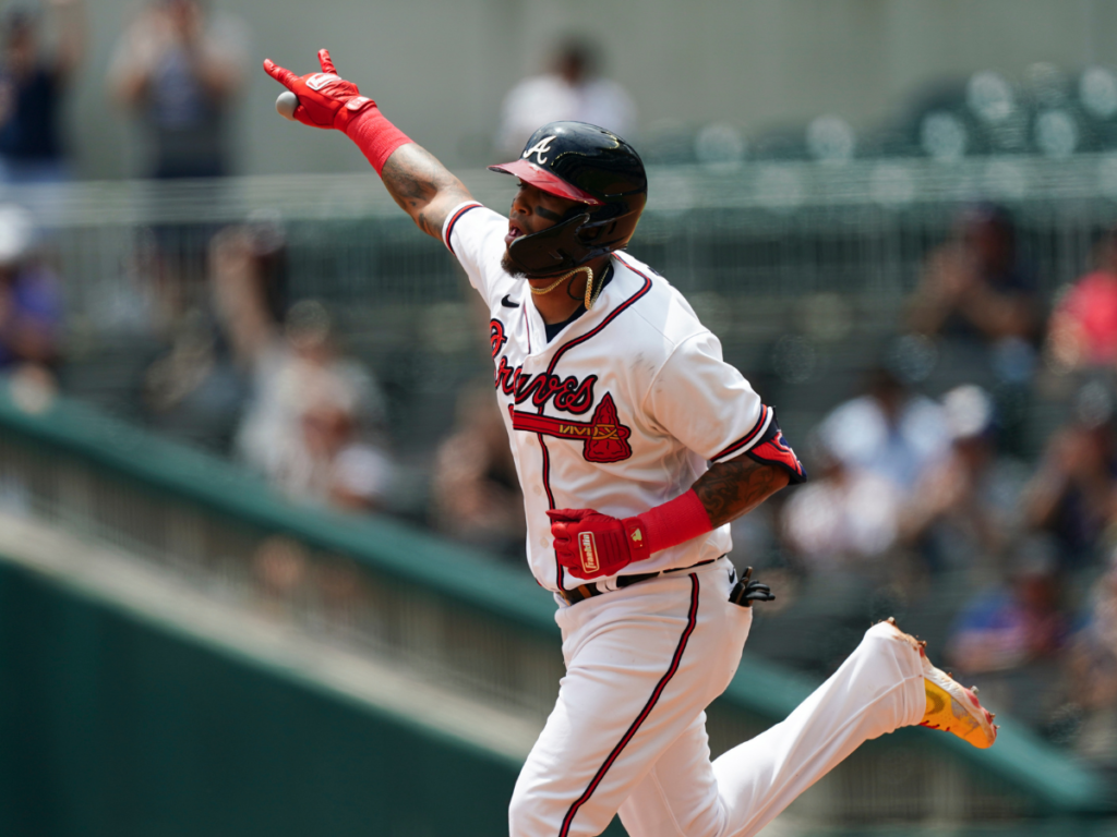 Arcia llegó a 10 vuelacercas en triunfo de Atlanta