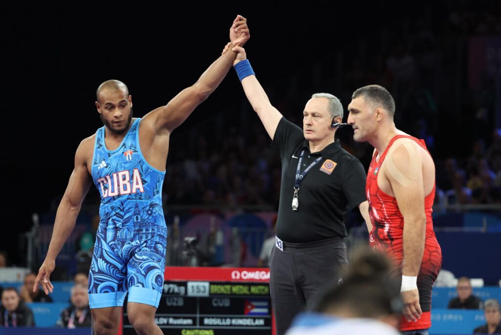 Las Breves Olímpicas: Bronce para Cuba en lucha grecorromana