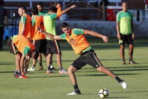 Unanimo Breves: Almería rechaza oferta del América por César Montes