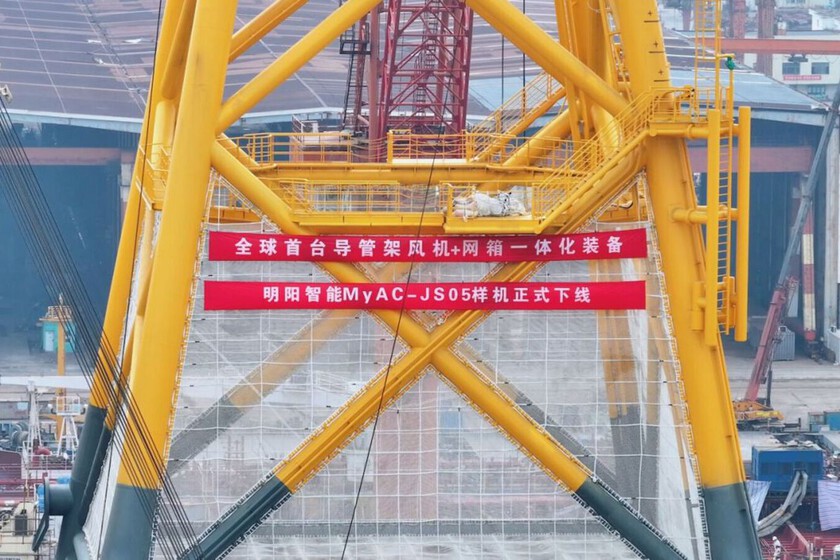 A China no le basta con crear los mayores molinos de eólica marina. Ahora quiere que sirvan también para criar peces