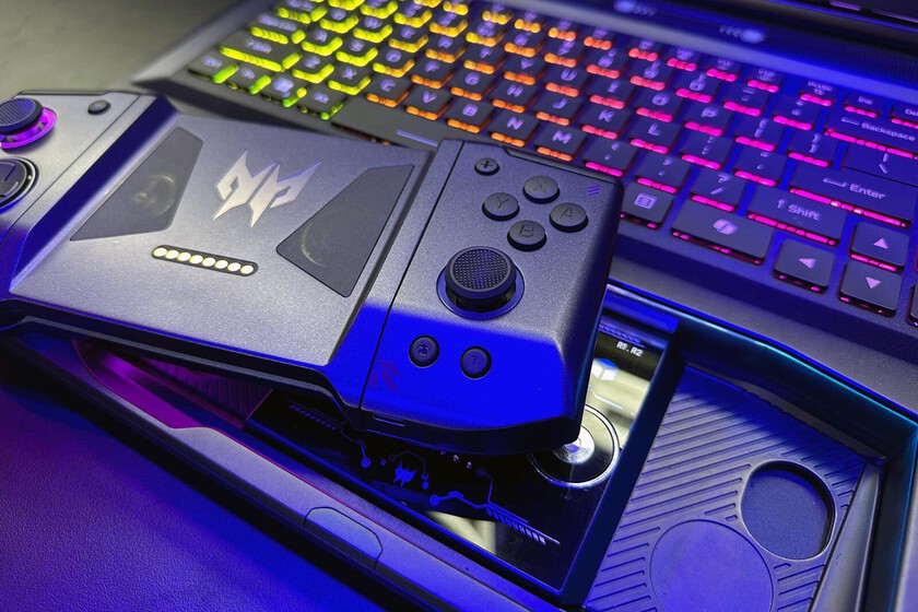 un sorprendente todo en uno que combina portátil con mando de juegos