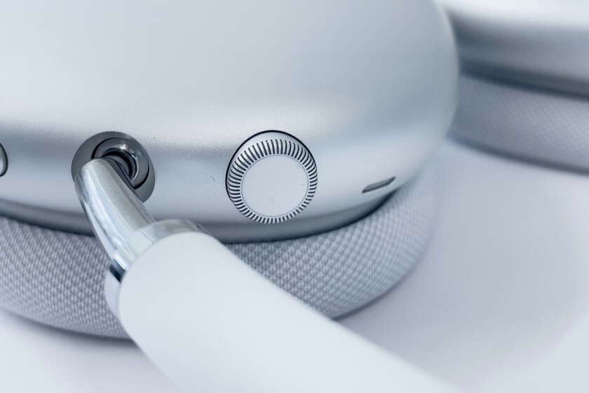 La actualización de los AirPods Max ha sido una oportunidad perdida. Apple ha priorizado la cosmética sobre la función