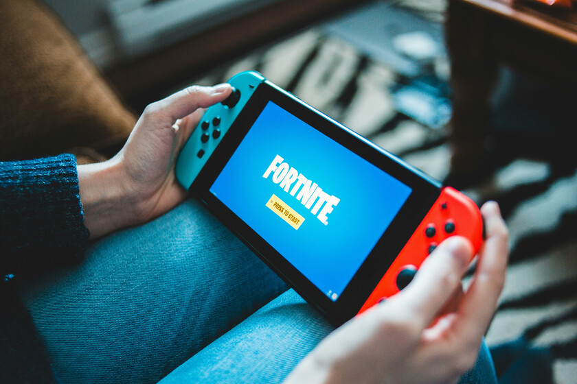 La Nintendo Switch OLED sigue siendo la consola portátil que recomiendo y más aún con este descuento