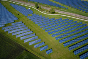 la oportunidad de la energía solar de comerse a los combustibles fósiles para 2030