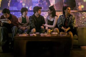 Arrasa en Prime Video México una serie que evoca a la nostalgia y retrata el vaivén de la adolescencia en los noventa