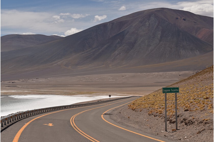 hay abundantes tierras raras en ciertos volcanes extintos