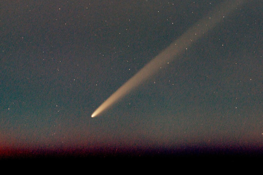 Cómo ver el "cometa del siglo", desde Latinoamérica y desde España durante el mes de octubre