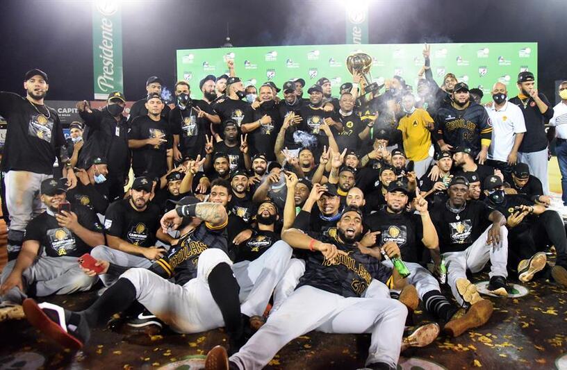 Torres-Pérez aprovecha a las Águilas para enaltecer a México en la MLB