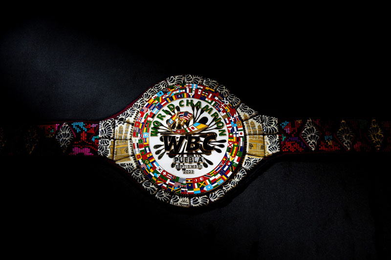 Campeones latinos en el boxeo en el Mes de la Herencia Hispana