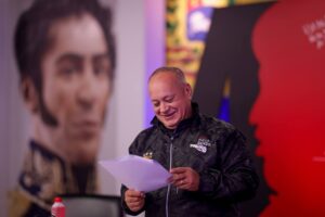 Es una fachada montada por Erik Prince y los mellizos Andrés y Alejandro Vera para robar dinero