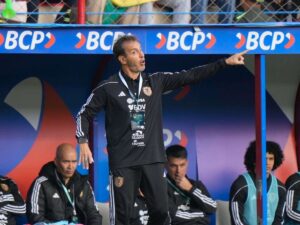 "Bocha" Batista no se excusó de la altura