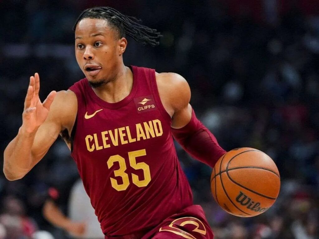 Isaac Okoro extiende su contrato con Cavaliers